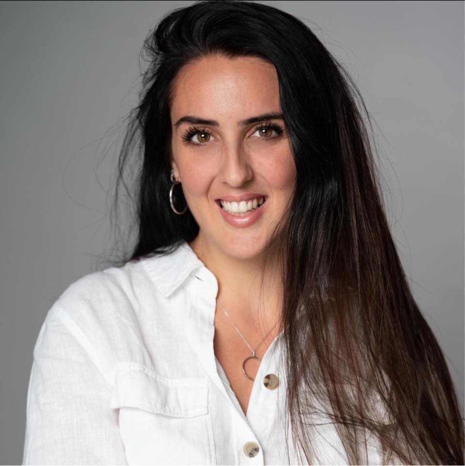 מיי שלו, חוקרת טרור ויחסים בינלאומיים